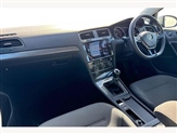 Volkswagen Golf Image 2