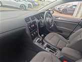 Volkswagen Golf Image 2