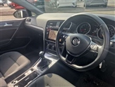 Volkswagen Golf Image 6