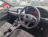 Volkswagen Golf Image 6
