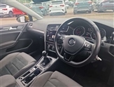 Volkswagen Golf Image 6