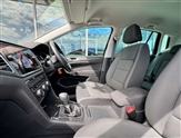 Volkswagen Golf Image 5