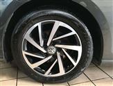 Volkswagen Golf Image 5
