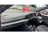 Volkswagen Golf Image 2