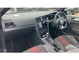 Volkswagen Golf Image 2