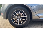 Volkswagen Golf Image 5