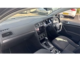 Volkswagen Golf Image 2