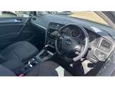 Volkswagen Golf Image 6