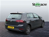 Volkswagen Golf Image 6