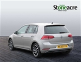 Volkswagen Golf Image 5