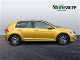 Volkswagen Golf Image 2