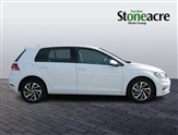 Volkswagen Golf Image 4