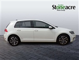 Volkswagen Golf Image 2
