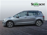 Volkswagen Golf Image 4