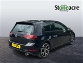 Volkswagen Golf Image 3