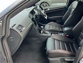 Volkswagen Golf Image 2