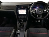 Volkswagen Golf Image 5