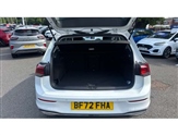 Volkswagen Golf Image 4