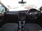 Volkswagen Golf Image 8