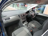 Volkswagen Golf Image 4