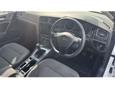 Volkswagen Golf Image 6