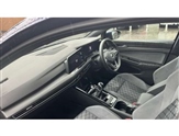 Volkswagen Golf Image 2