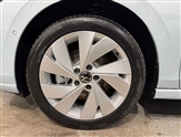 Volkswagen Golf Image 5