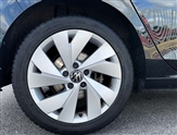 Volkswagen Golf Image 5