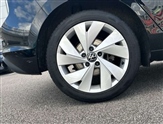 Volkswagen Golf Image 5