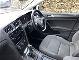 Volkswagen Golf Image 2