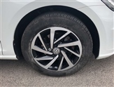 Volkswagen Golf Image 5