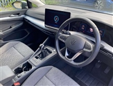 Volkswagen Golf Image 6