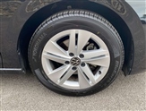 Volkswagen Golf Image 5
