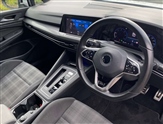 Volkswagen Golf Image 6