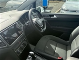 Volkswagen Golf Image 2