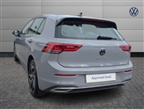 Volkswagen Golf Image 3