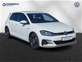 Volkswagen Golf Image 1