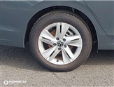 Volkswagen Golf Image 5