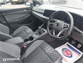 Volkswagen Golf Image 2