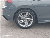 Volkswagen Golf Image 5