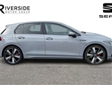 Volkswagen Golf Image 4