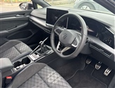 Volkswagen Golf Image 6