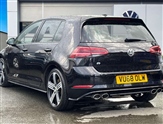 Volkswagen Golf Image 2