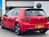 Volkswagen Golf Image 2