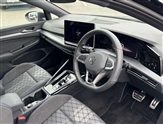 Volkswagen Golf Image 6