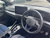 Volkswagen Golf Image 6