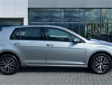 Volkswagen Golf Image 4