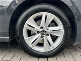 Volkswagen Golf Image 5
