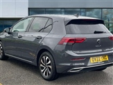 Volkswagen Golf Image 3