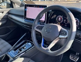 Volkswagen Golf Image 6